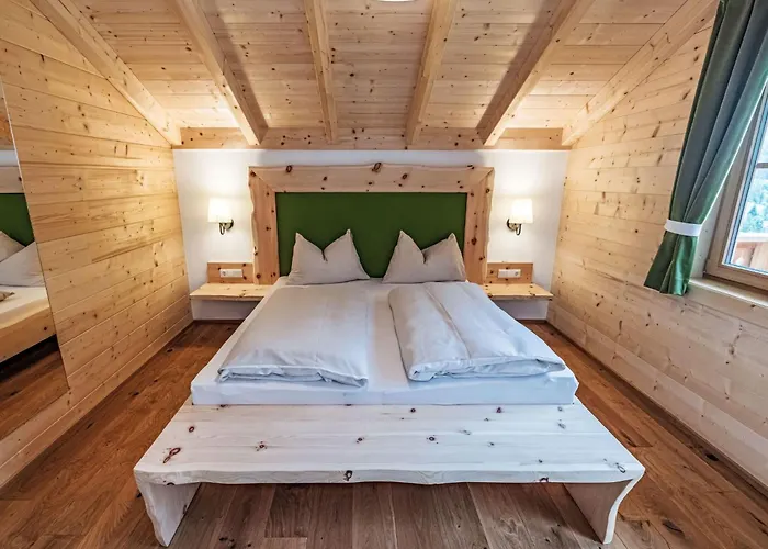 Glockner-2 By Interhome בקתה היליגנבלוט