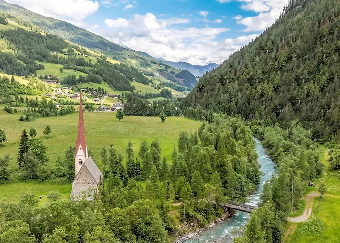 Glockner-2 By Interhome היליגנבלוט